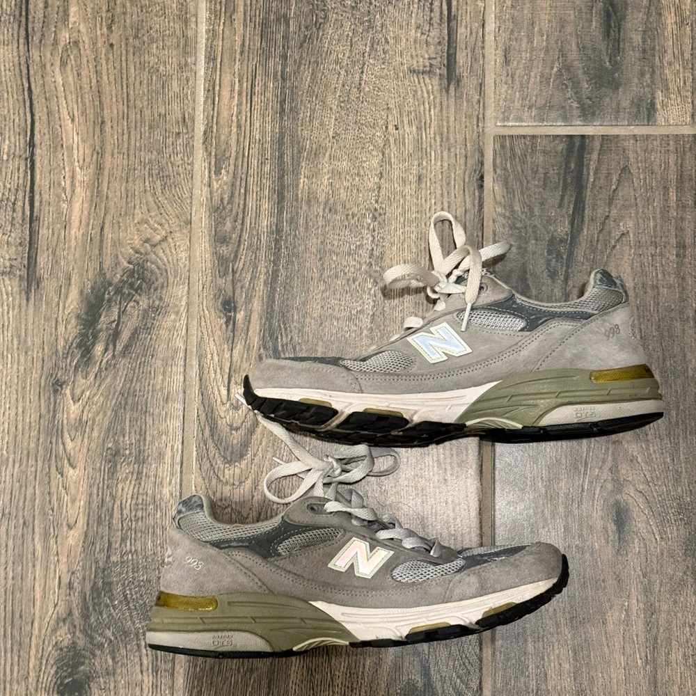 New Balance 993